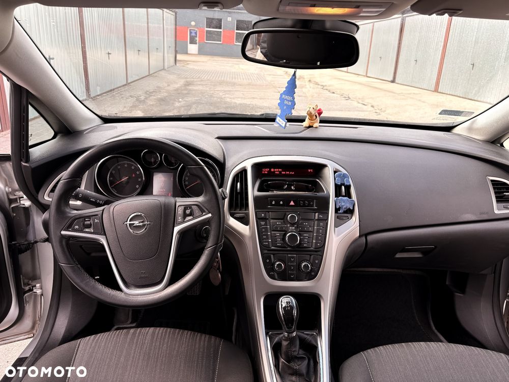 Opel Astra 1.6 Sport - 6
