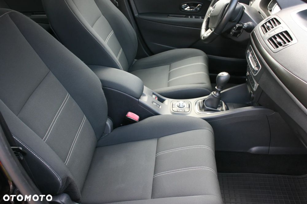 Renault Megane 1.6 16V 110 Paris - 25
