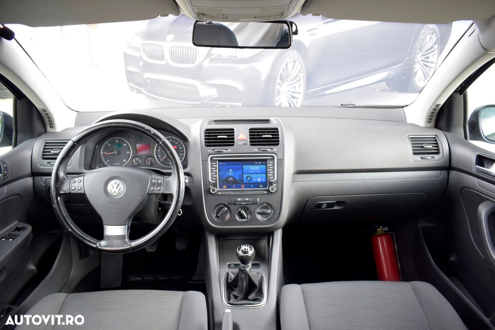 Volkswagen Golf 1.9 TDI DPF Individual - 5