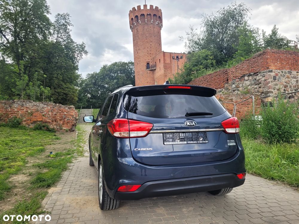 Kia Carens 1.7 CRDi 141 Dream Team Edition - 32
