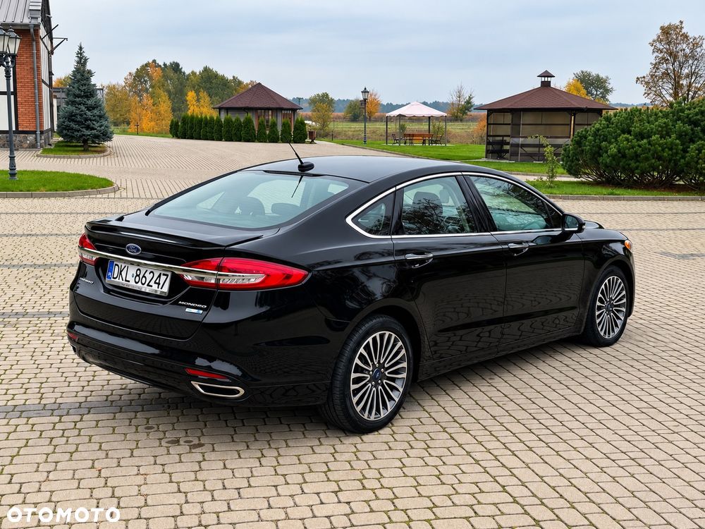 Ford Fusion 2.0 EcoBoost Titanium - 16