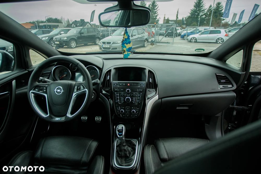 Opel Astra OPC Start/Stop - 4