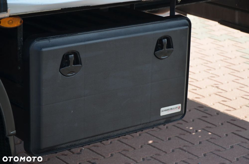 Schwarzmuller MEGA / 04.2022r / OŚ POD. / DACH POD. / CODE XL / 2302 - 7