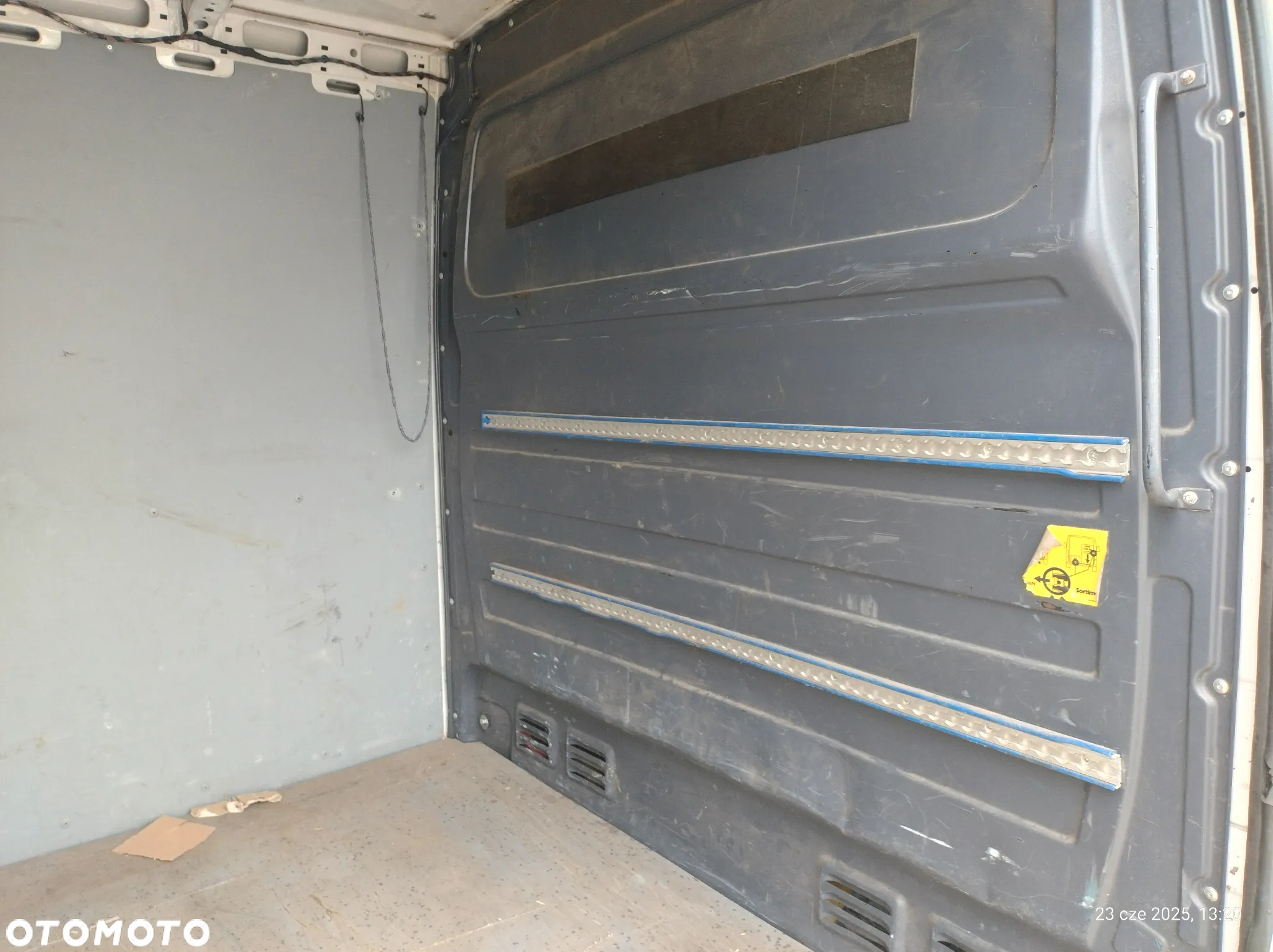 Volkswagen Crafter - 16