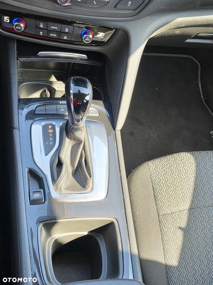 Opel Insignia 2.0 CDTI Enjoy S&S - 27