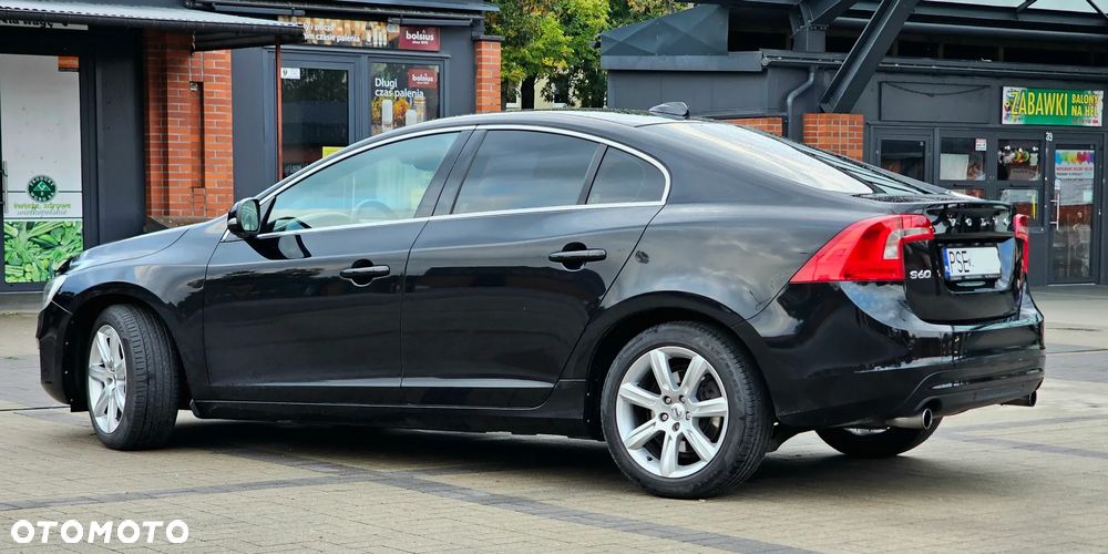 Volvo S60 T3 Summum - 3