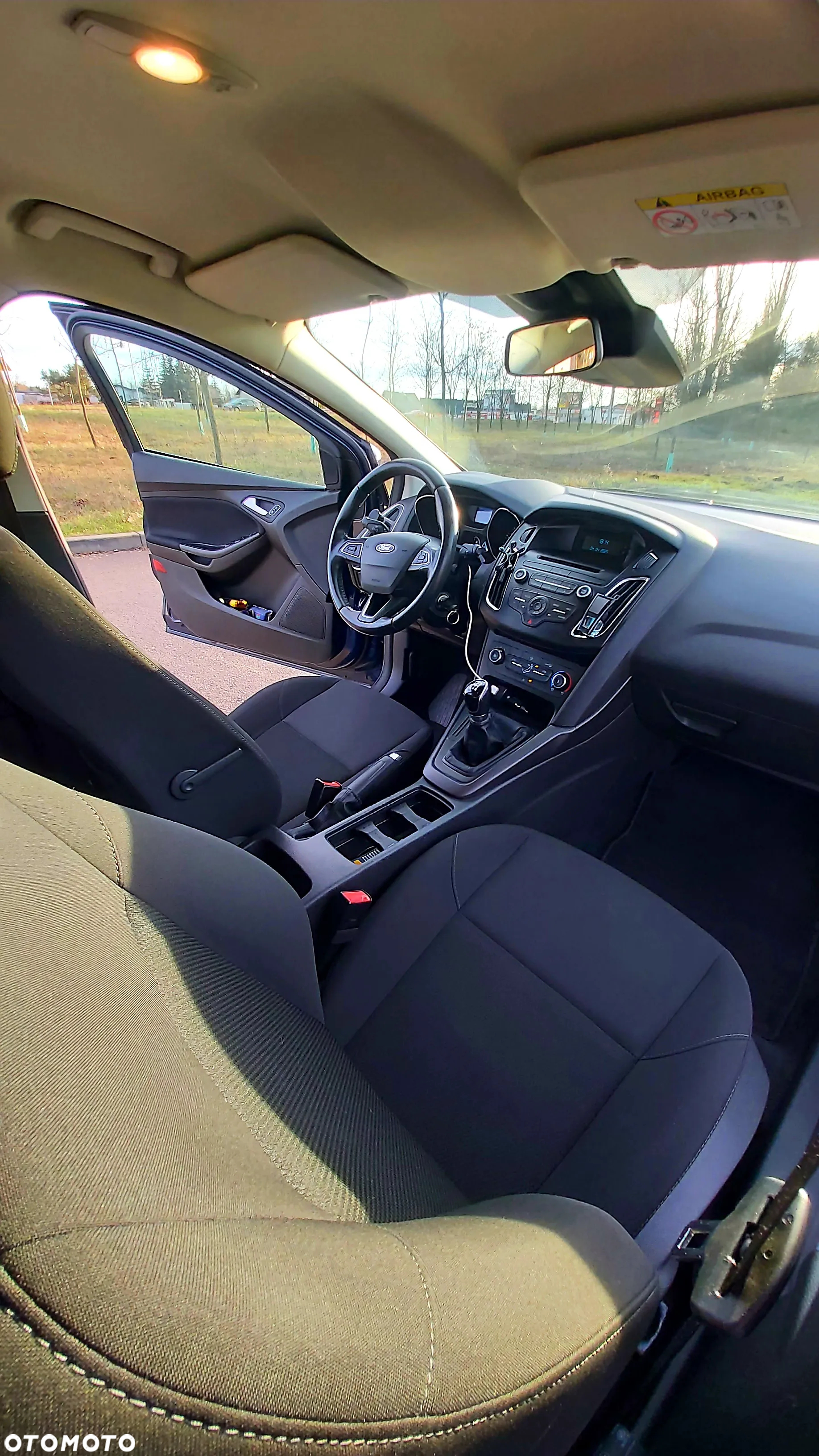 Ford Focus 1.6 Trend - 8