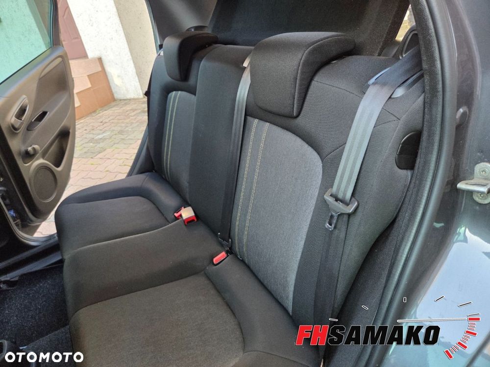 Fiat Punto 1.2 Young - 20