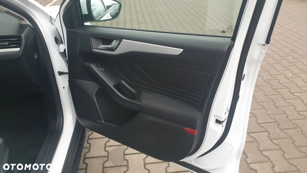Ford Focus 1.5 TDCi Trend - 16