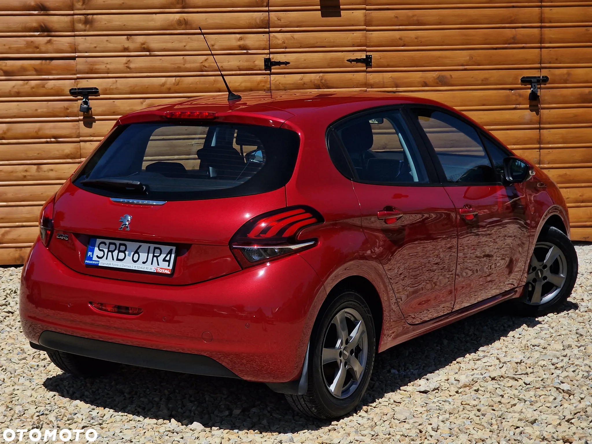 Peugeot 208 1.2 PureTech Allure - 3