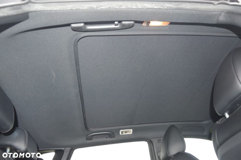 Nissan Qashqai 1.6 DIG-T Tekna+ - 27