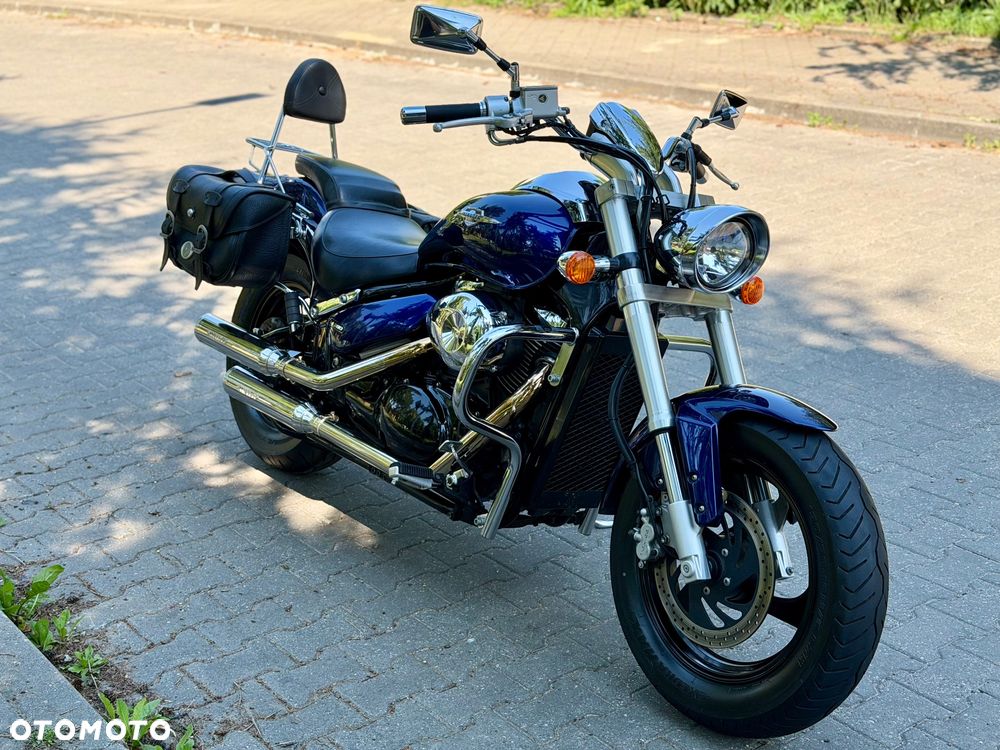 Suzuki Intruder - 3
