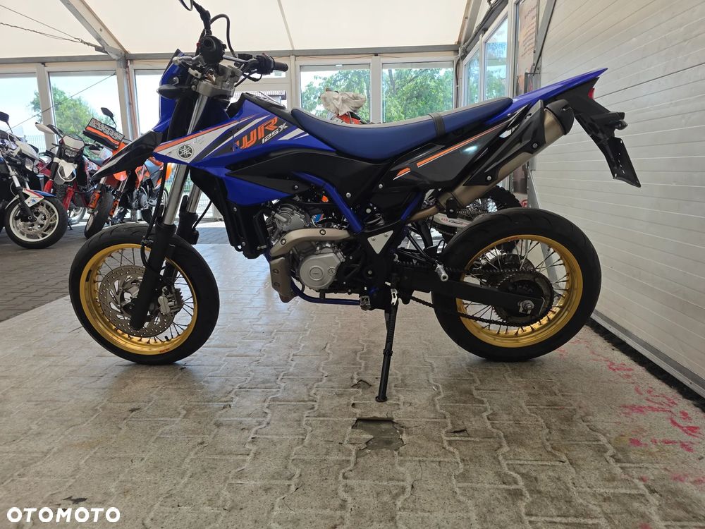Yamaha WR - 12
