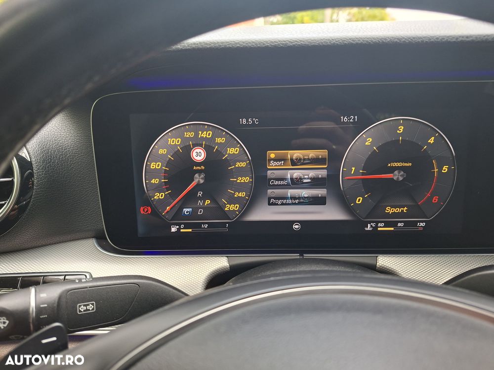 Mercedes-Benz E 220 d 4MATIC Aut. - 18