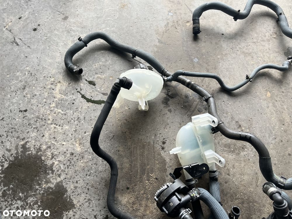 Węże wody przewody Renault Austral 1.2 E-TECH - 7
