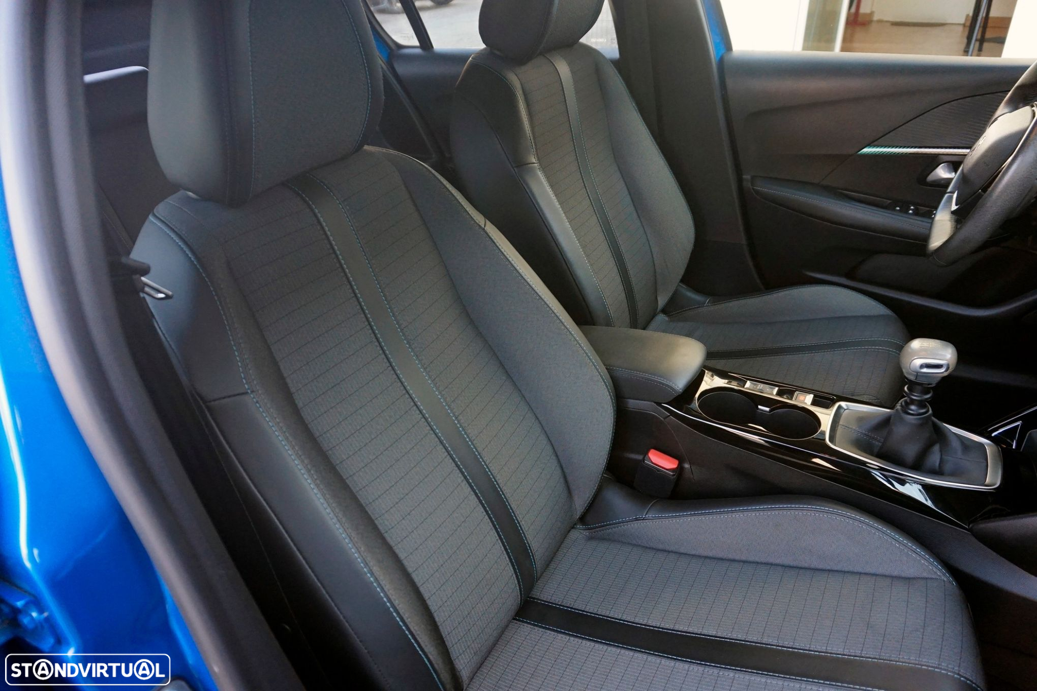 Peugeot 208 1.2 PureTech Allure - 10