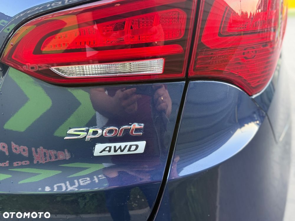 Hyundai Santa Fe 2.4 Sport Utility - 17