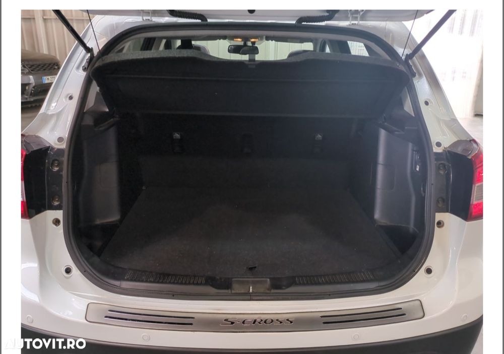 Suzuki S-Cross 1.6 DDIS ALLGRIP Luxus TCSS - 13