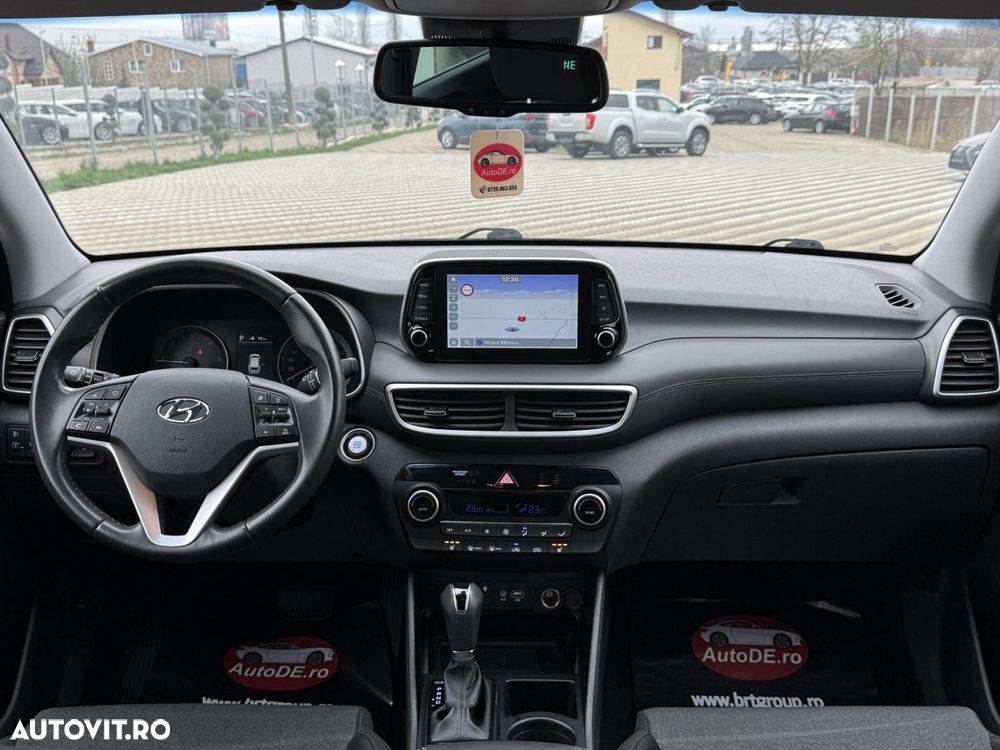 Hyundai Tucson - 8
