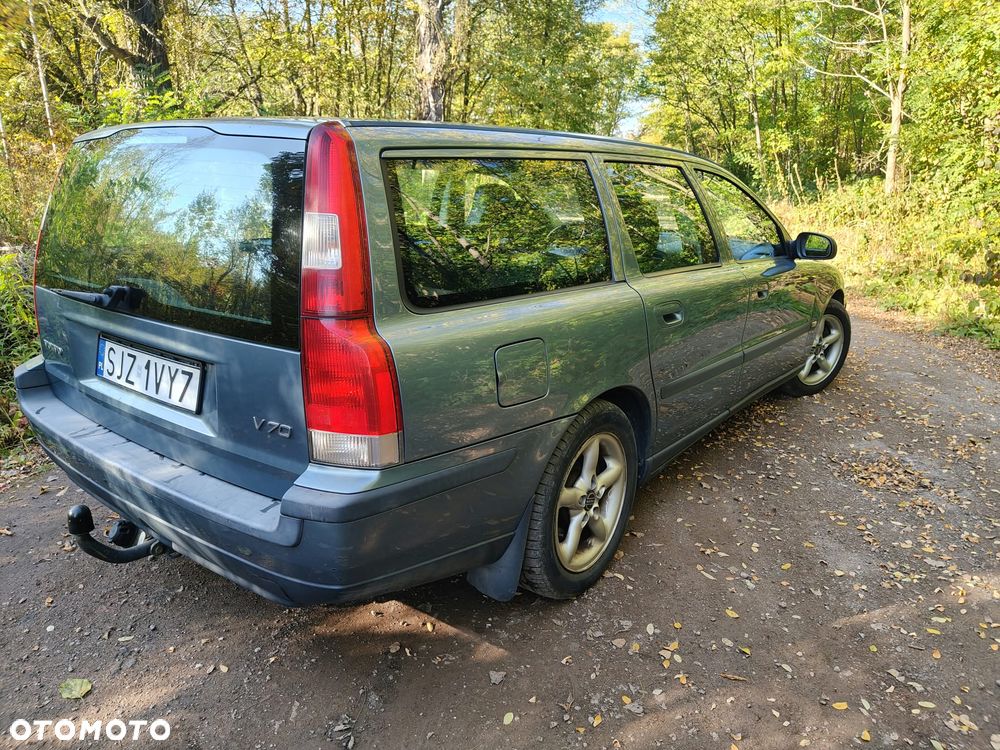 Volvo V70 2000 photo 3