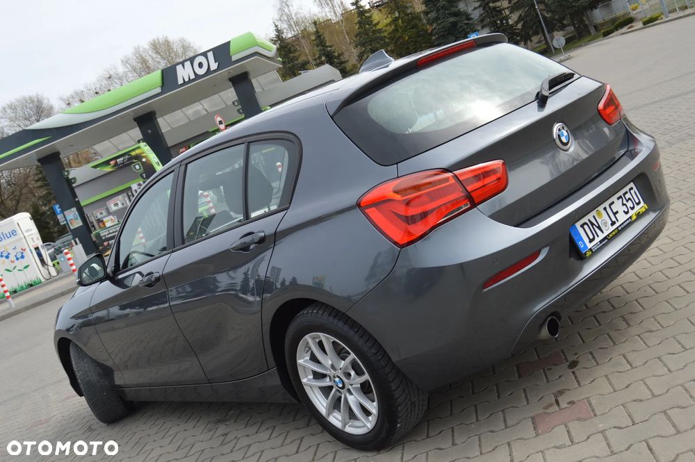 BMW Seria 1 118i Sport Line - 23