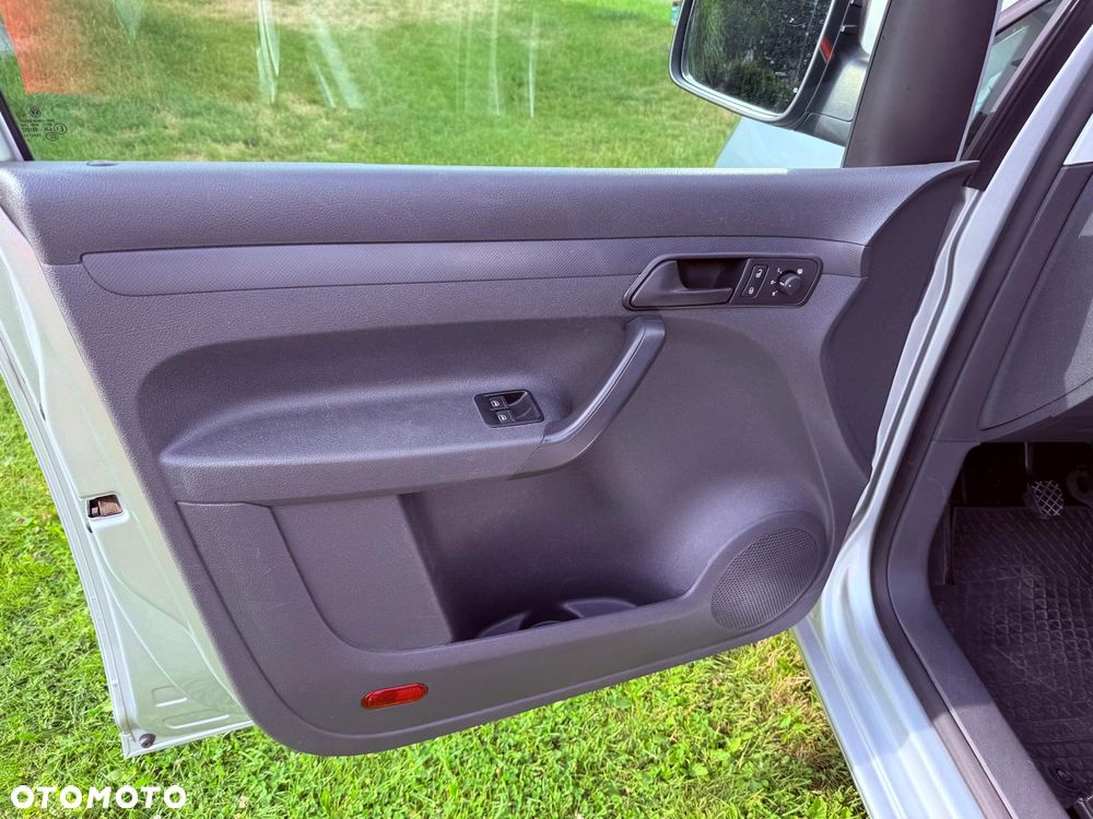 Volkswagen CADDY - 17