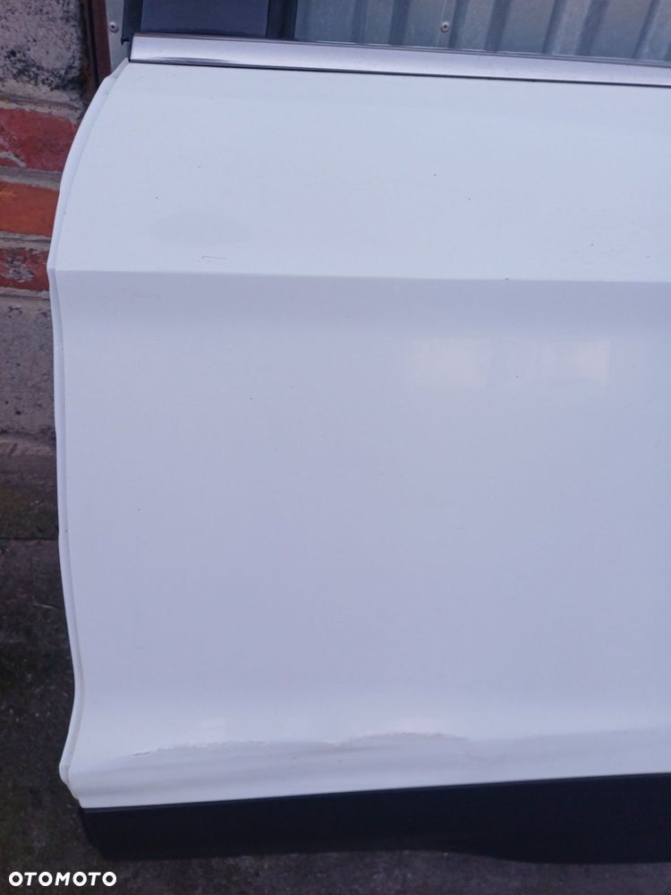 Drzwi lewy tył Ford Kuga MK2 kolor 5D - 2