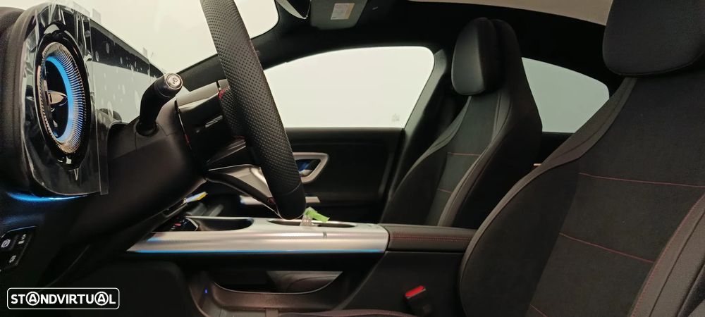 Mercedes-Benz CLA 250+ EQ - 22