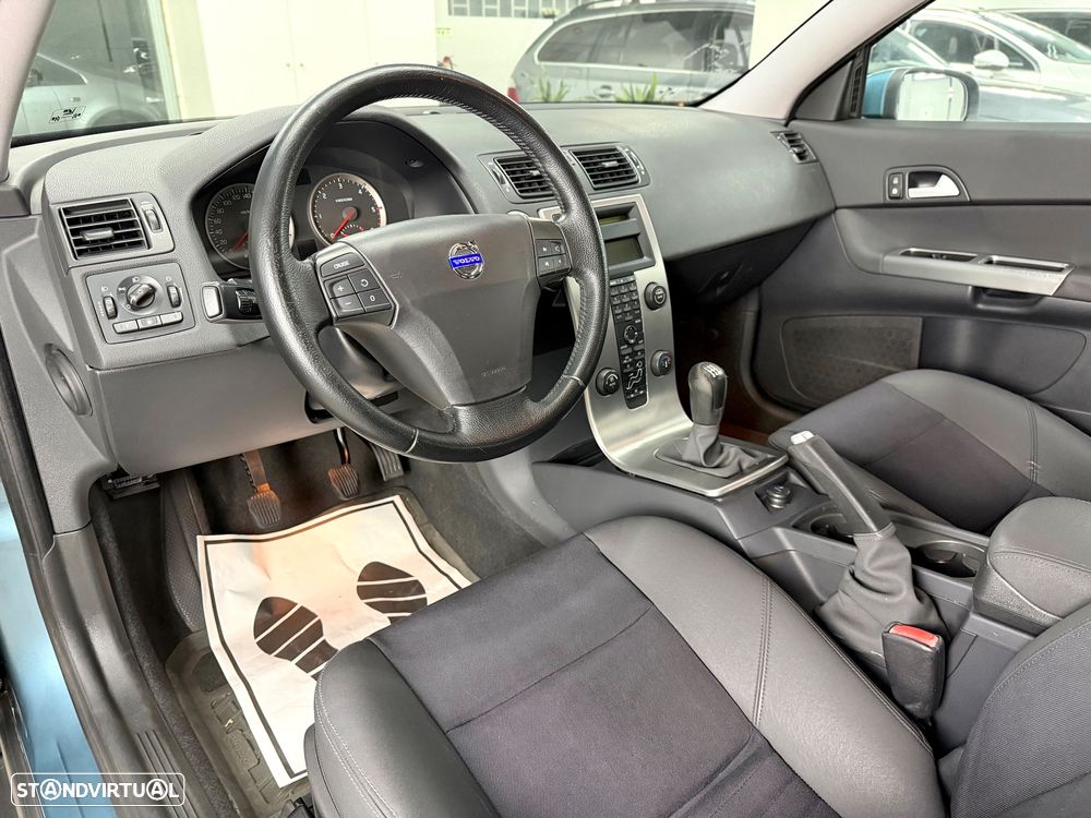 Volvo C30 1.6 D Drive Momentum - 12
