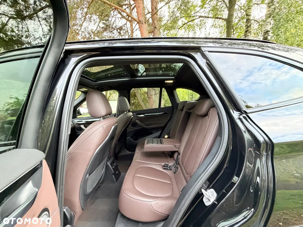 BMW X1 sDrive18i M Sport - 24