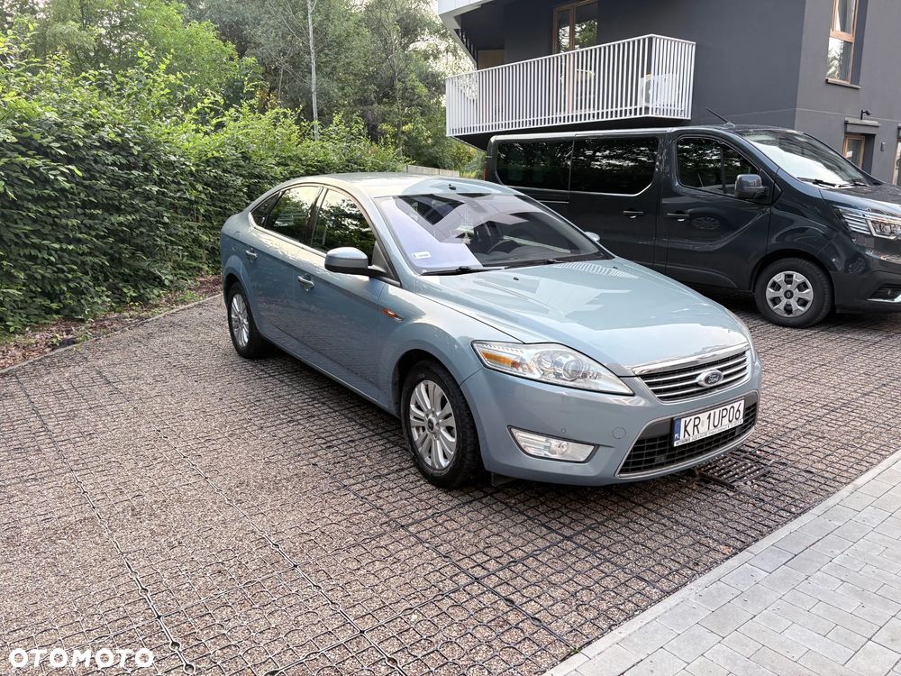 Ford Mondeo 2.3 Ghia - 10