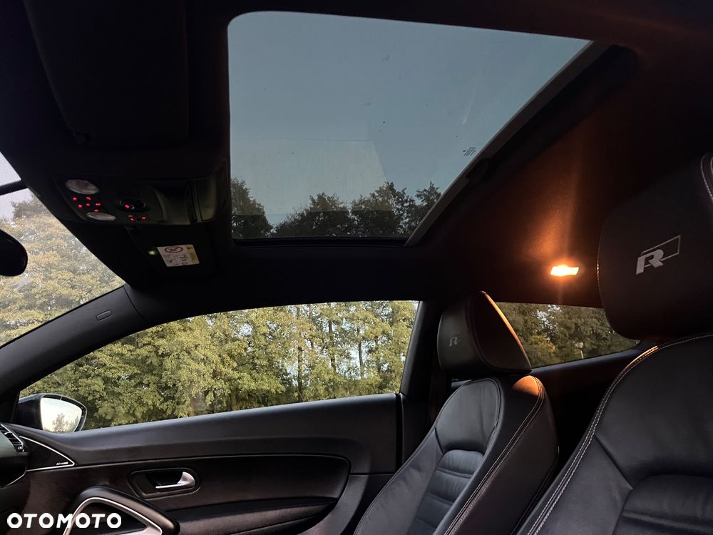 Volkswagen Scirocco - 12