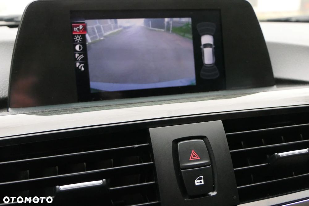 BMW Seria 3 320d Efficient Dynamics Luxury Line - 18