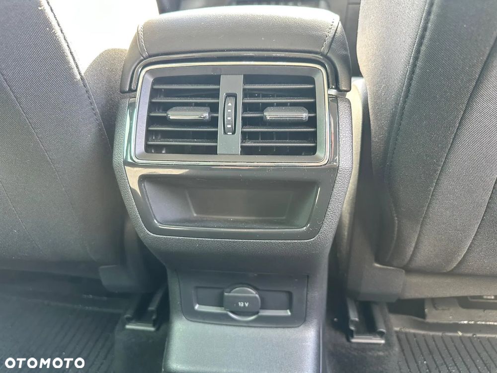 Skoda Karoq 1.5 TSI ACT Style DSG - 24