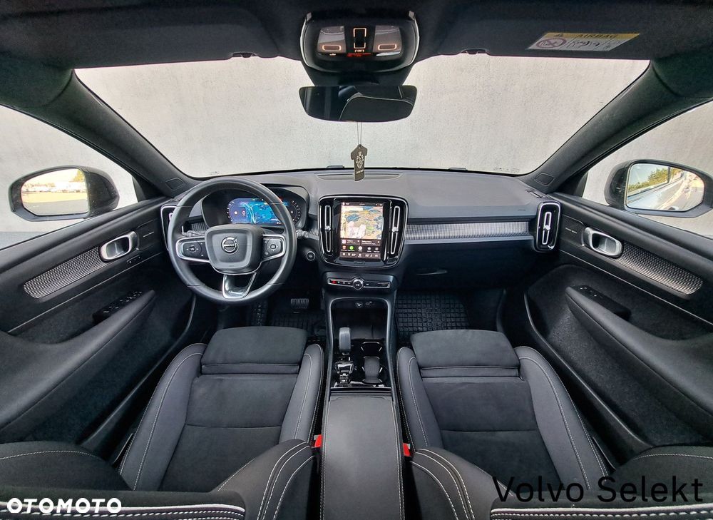 Volvo XC 40 - 12