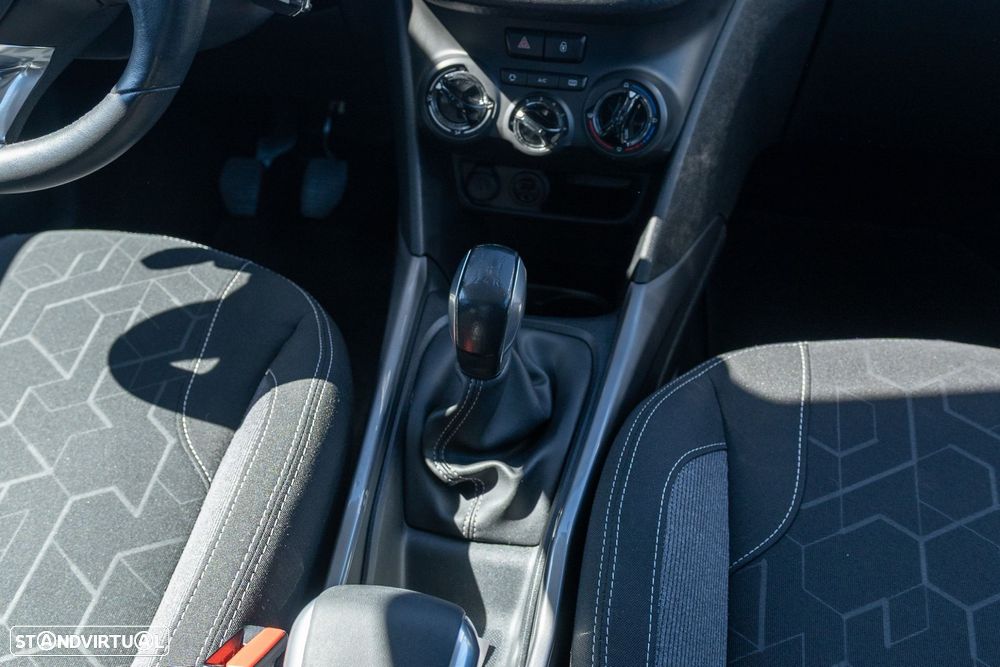 Peugeot 2008 1.2 PureTech Style - 19