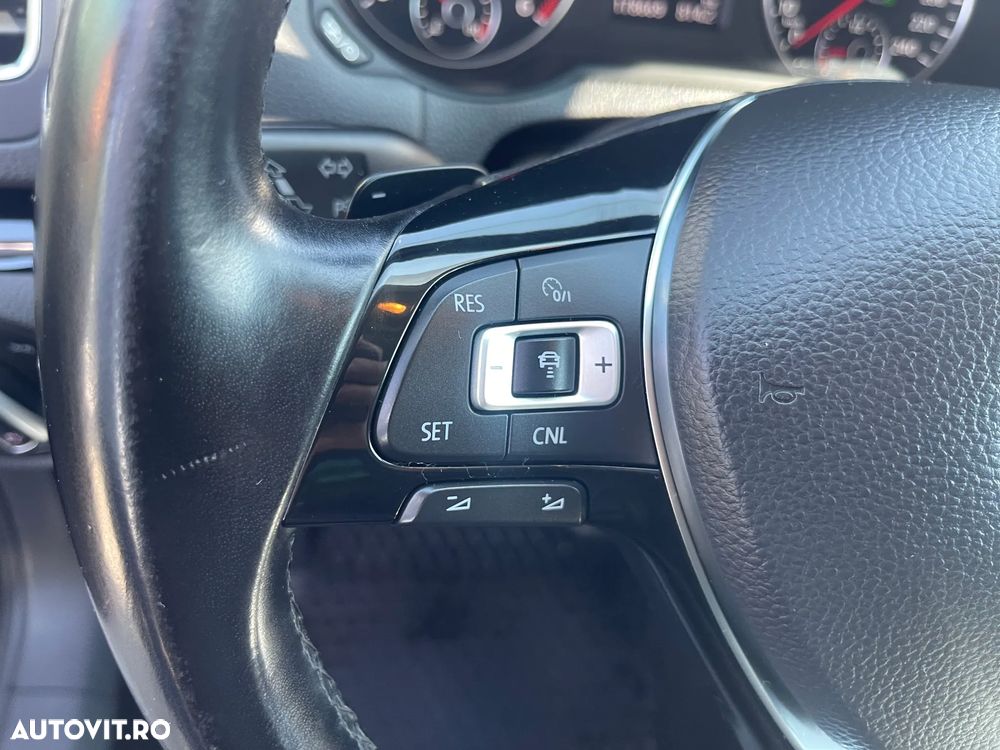 Volkswagen Sharan 2.0 TDI DSG (BlueMotion Technology) Comfortline - 19