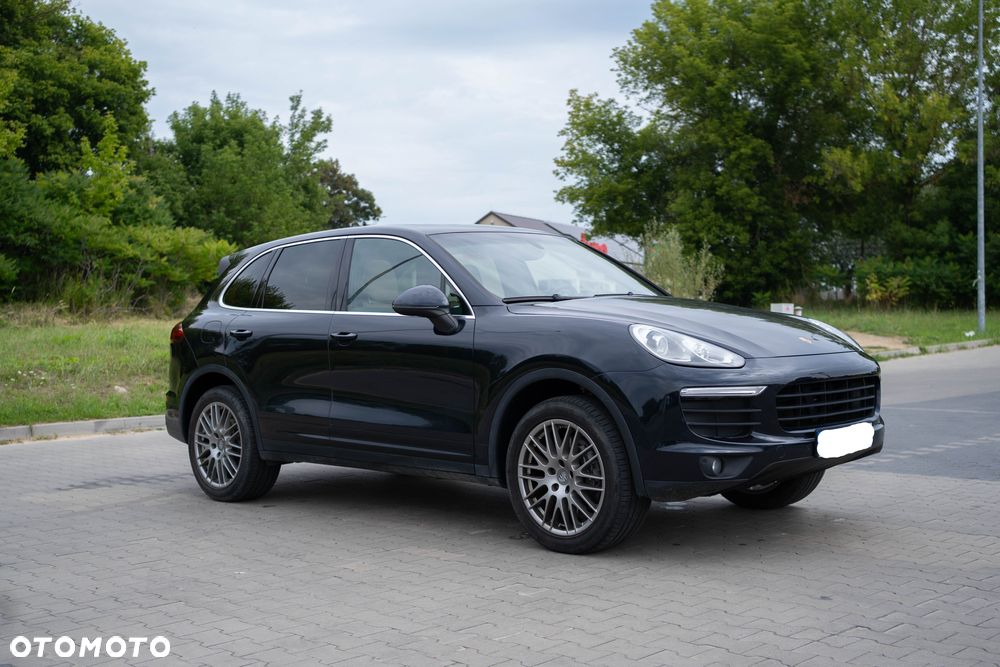 Porsche Cayenne Platinum Edition - 3