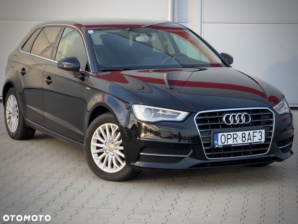 Audi A3 Sportback - 2