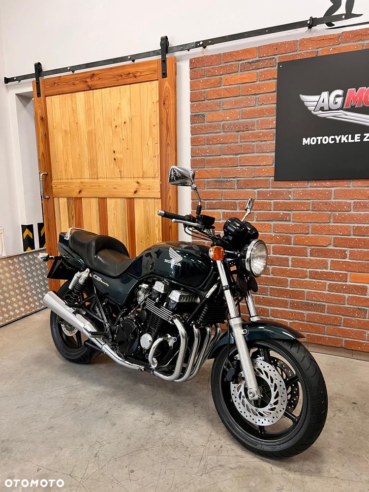 Honda CB - 9