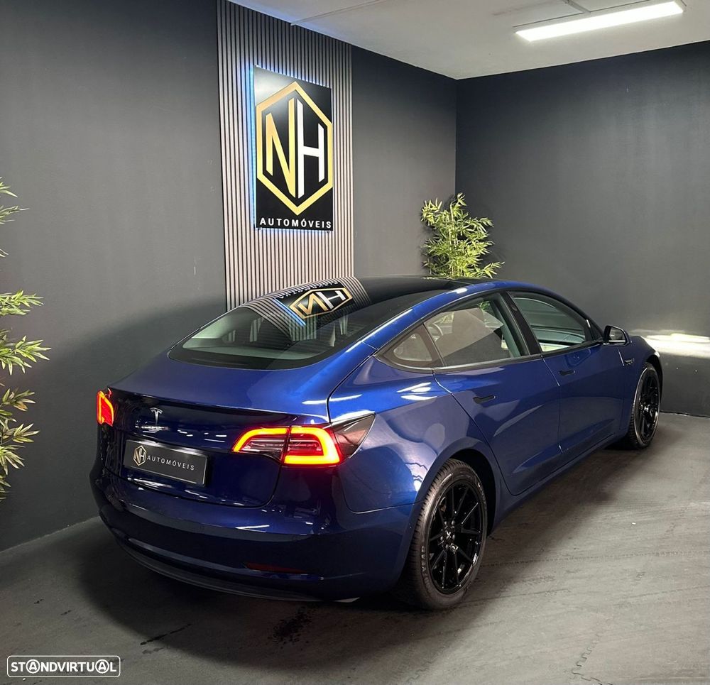 Tesla Model 3 Standard Range Plus RWD - 4