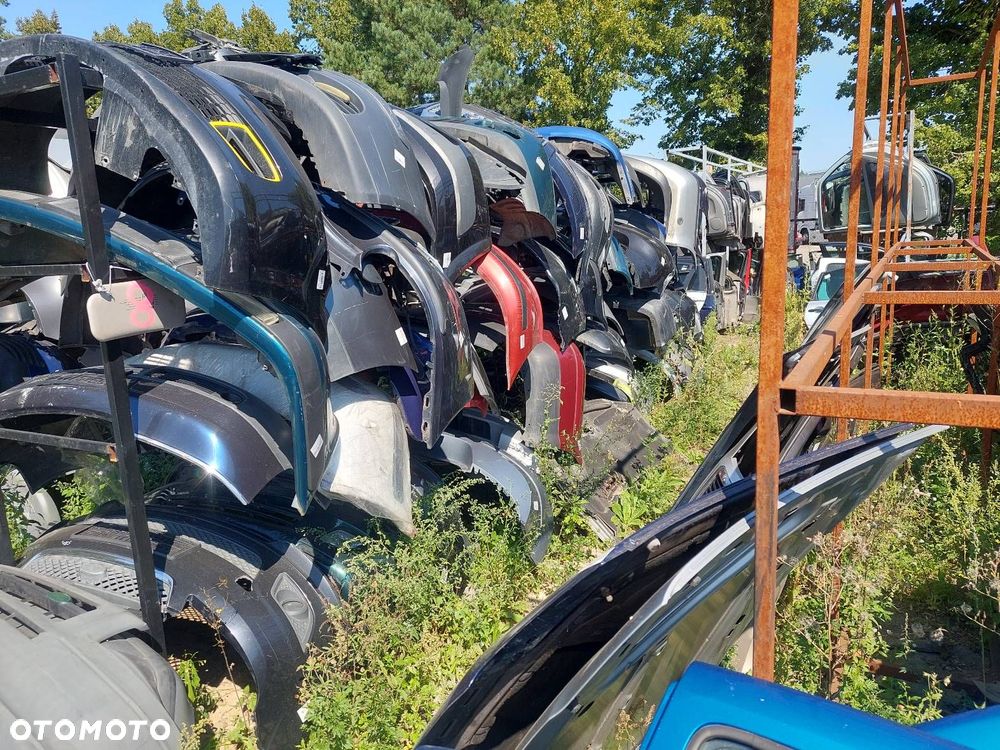 KOMPLETNY PRZÓD MASKA ZDERZAK LAMPY TOYOTA COROLLA E11 LIFT HB 3D 205 - 19