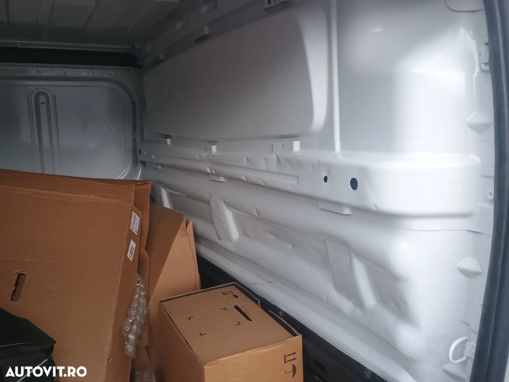 Renault Trafic L1H1 Komfort - 10