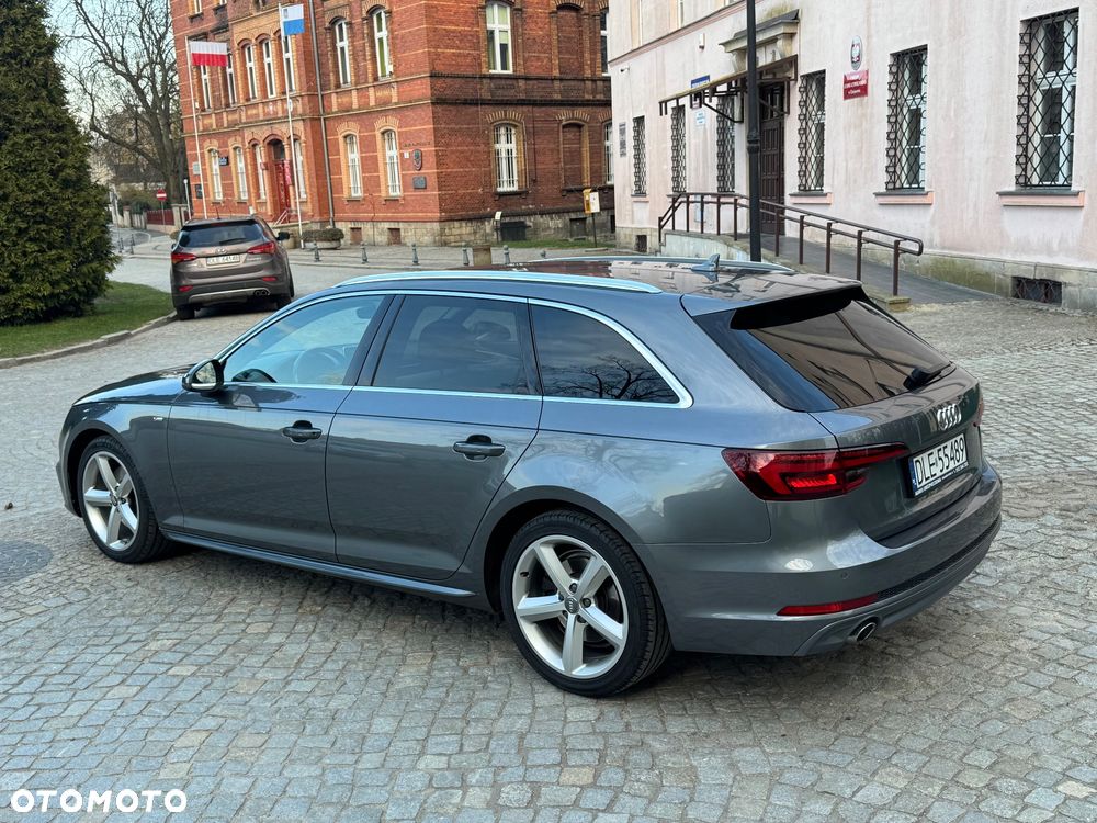 Audi A4 Avant 2.0 TDI S tronic - 4