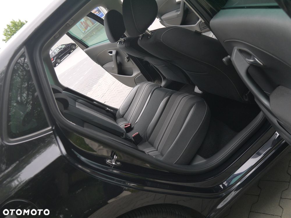 Volkswagen Polo 1.2 MATCH - 13