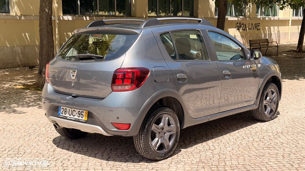 Dacia Sandero 0.9 TCe Stepway - 14
