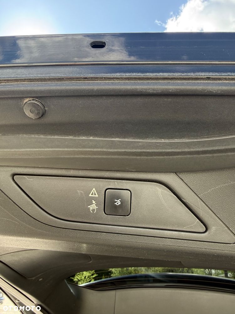 Citroën C4 Picasso 2.0 HDi FAP EGS6 Exclusive - 21