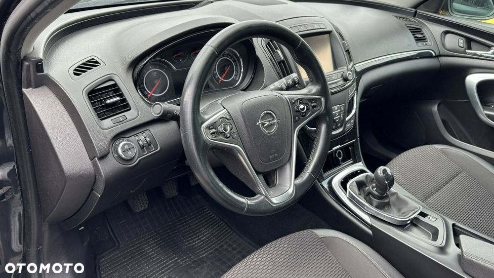 Opel Insignia - 9