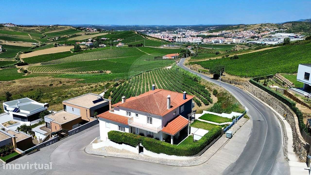 Moradia T5 para venda - View 2