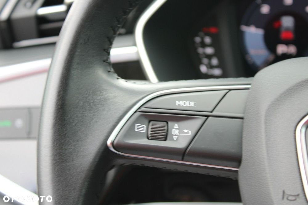 Audi Q3 - 24